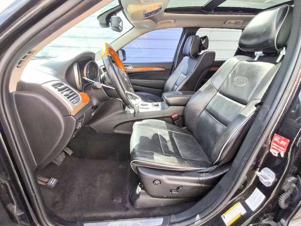2013 JEEP CHEROKEE Overland — DENT