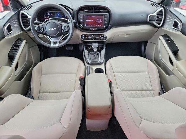 2022 KIA SOUL