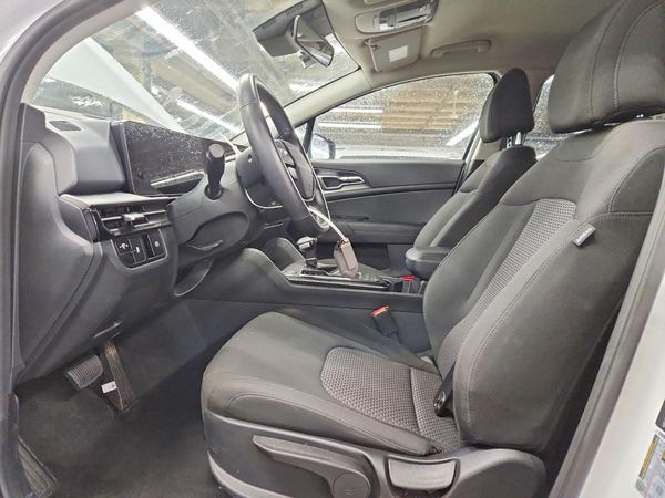 2026 KIA SPORTAGE LX — DENT