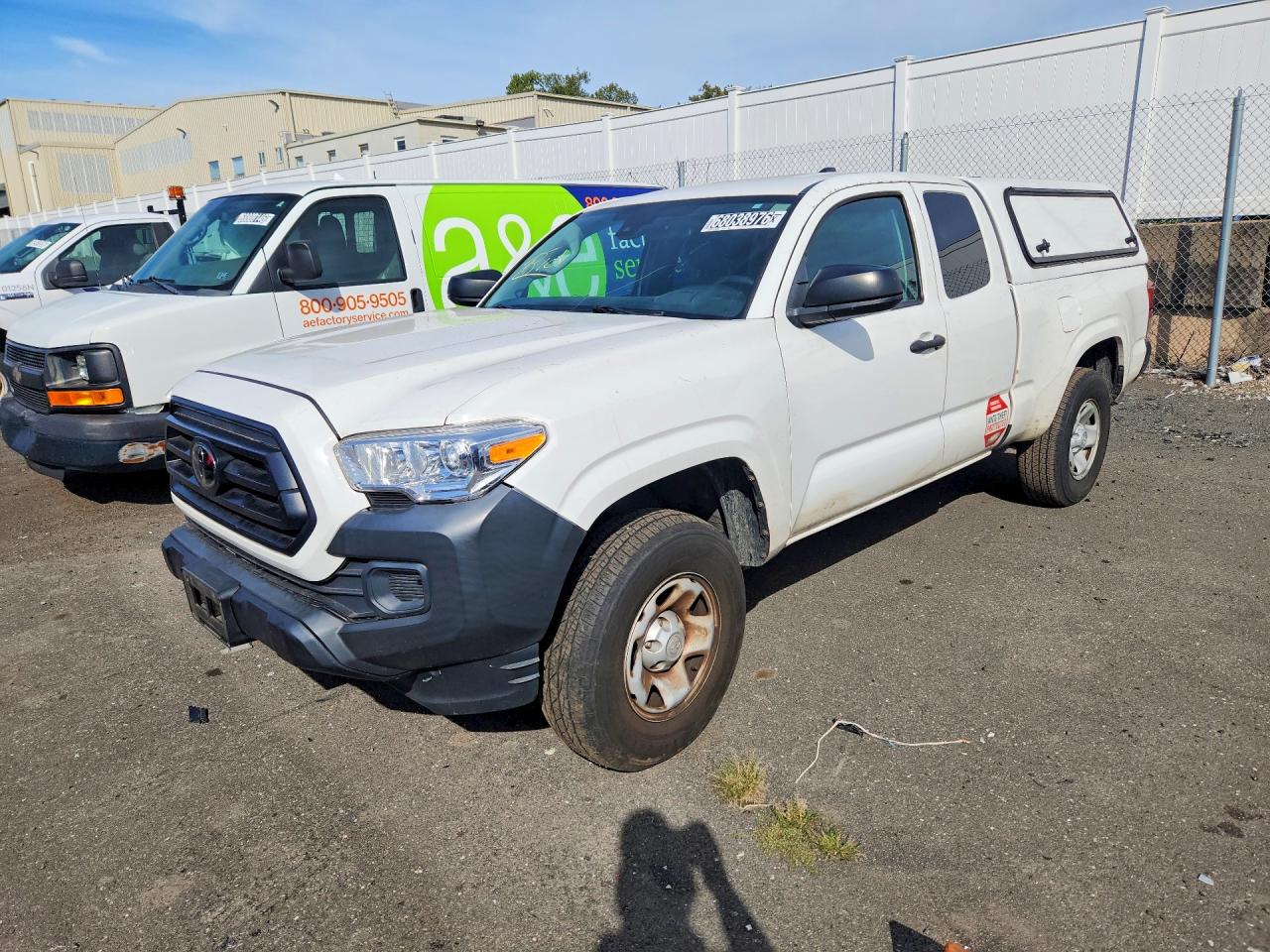2021 TOYOTA TACOMA SR5 — Front 3/4