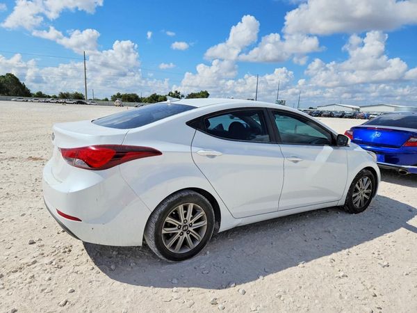 2016 HYUNDAI ELANTRA