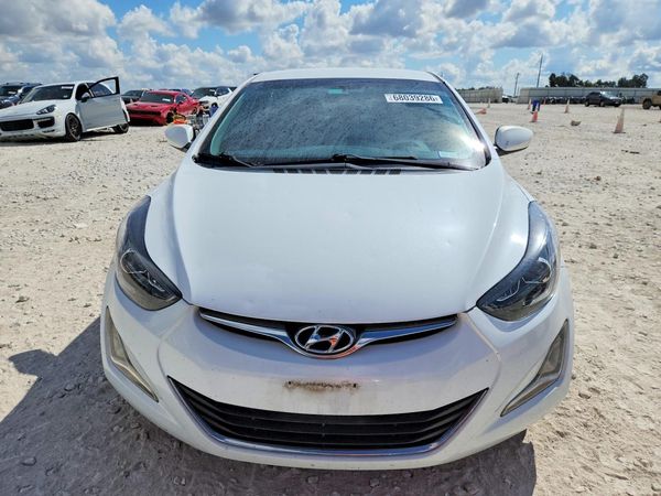 2016 HYUNDAI ELANTRA