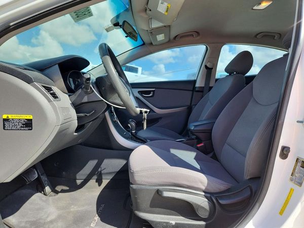 2016 HYUNDAI ELANTRA