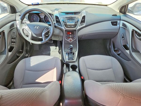 2016 HYUNDAI ELANTRA