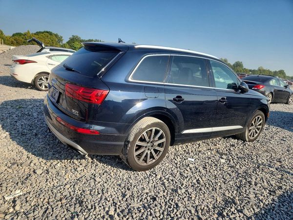 2017 AUDI Q7