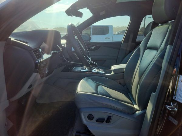 2017 AUDI Q7