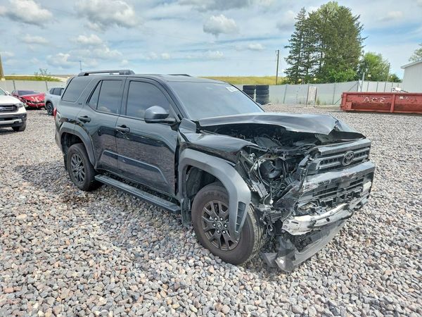 2025 TOYOTA 4RUNNER — Passenger 3/4