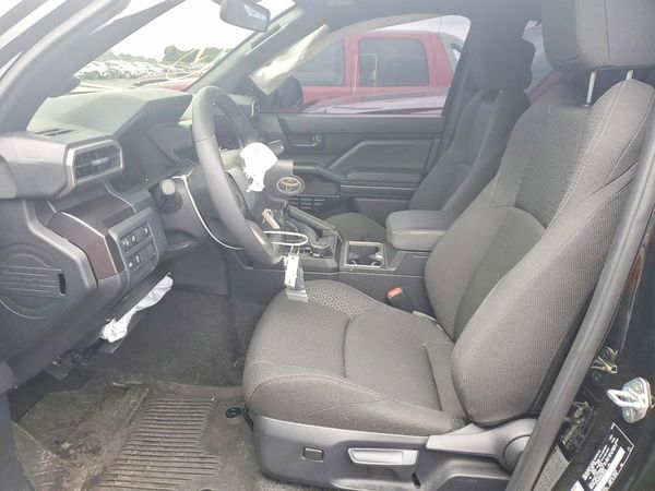2025 TOYOTA 4RUNNER — DENT