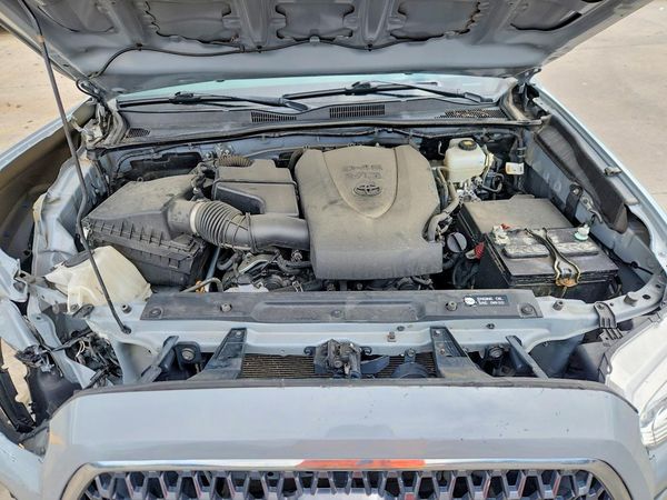 2019 TOYOTA TACOMA