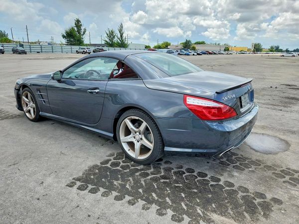 2013 MERCEDES-BENZ SL SL550