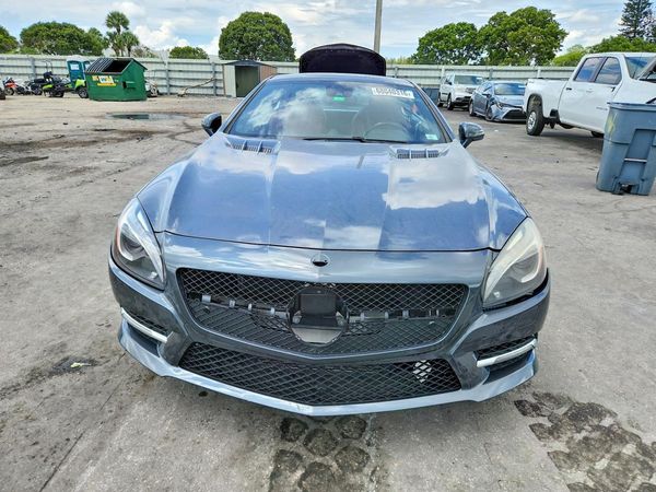 2013 MERCEDES-BENZ SL SL550