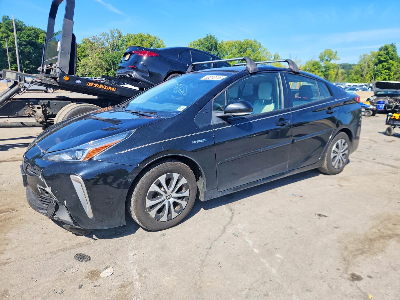 2022 TOYOTA PRIUS