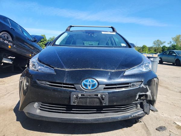 2022 TOYOTA PRIUS