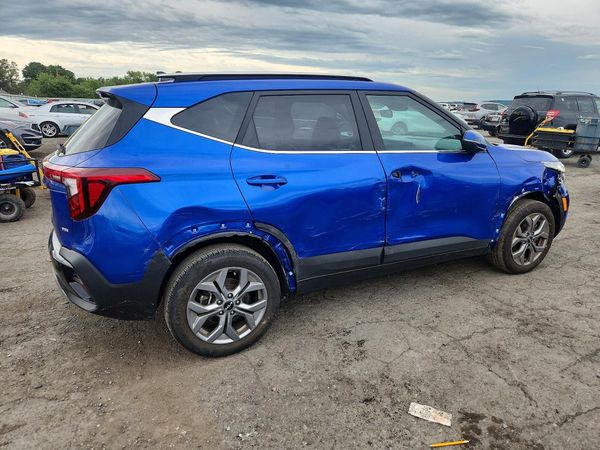 2024 KIA SELTOS S, X-Line