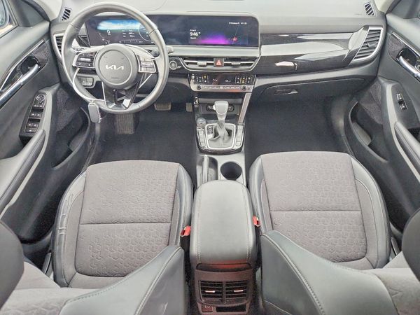 2024 KIA SELTOS S, X-Line
