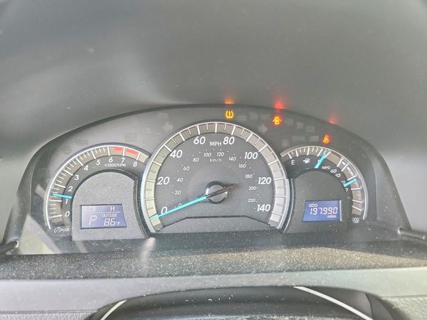 2013 TOYOTA CAMRY