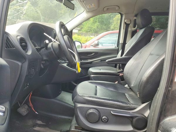 2018 MERCEDES-BENZ METRIS — DENT