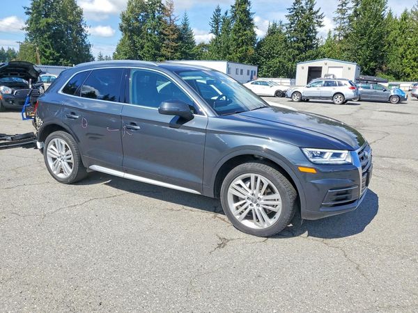2019 AUDI Q5 quattro Premium Plus