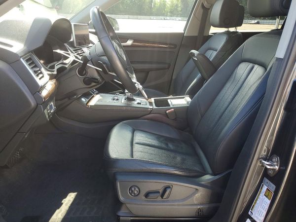 2019 AUDI Q5 quattro Premium Plus