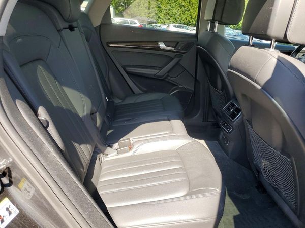 2019 AUDI Q5 quattro Premium Plus