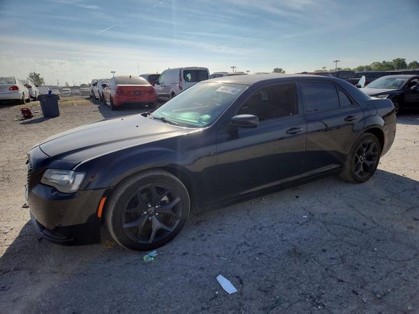 2022 CHRYSLER 300