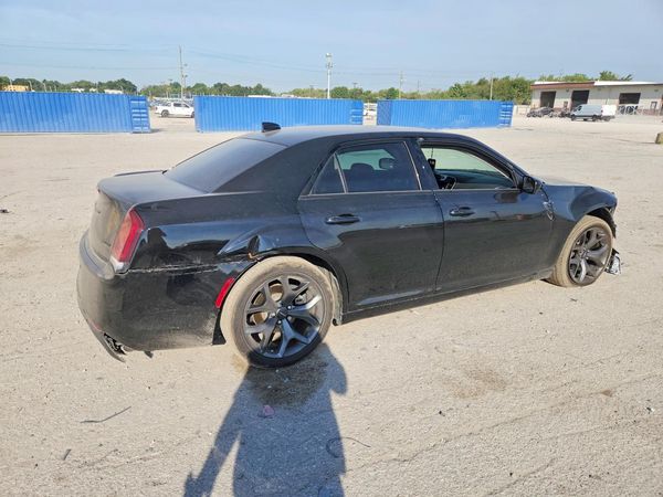 2022 CHRYSLER 300