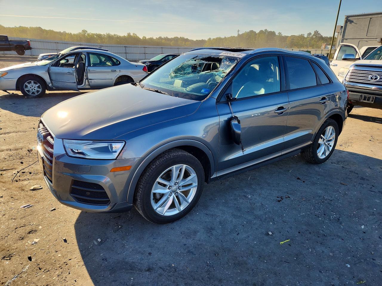 2017 AUDI Q3 quattro Premium