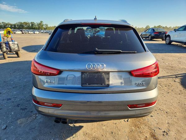 2017 AUDI Q3 quattro Premium