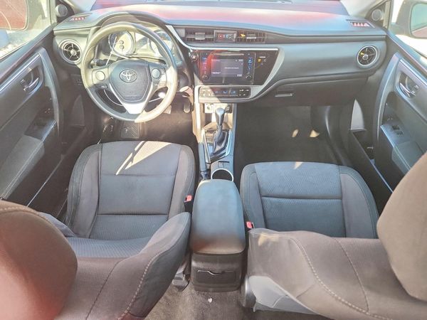 2017 TOYOTA COROLLA