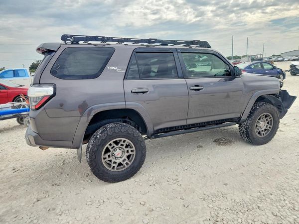 2017 TOYOTA 4RUNNER