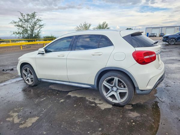 2015 MERCEDES-BENZ GLA-CLASS GLA250 4-MATIC