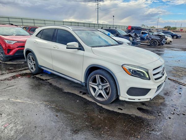 2015 MERCEDES-BENZ GLA-CLASS GLA250 4-MATIC