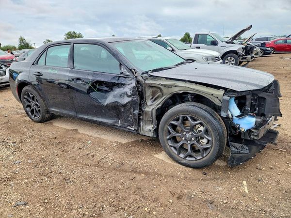 2021 CHRYSLER 300