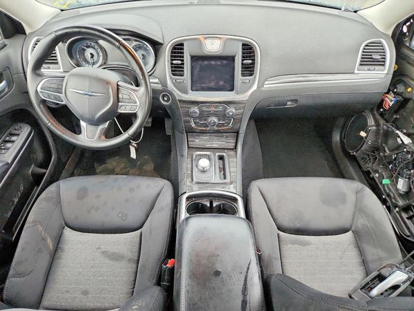 2021 CHRYSLER 300