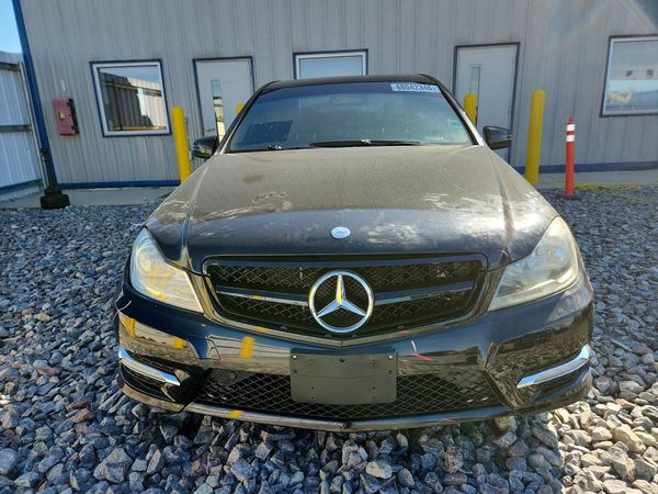 2012 MERCEDES-BENZ C
