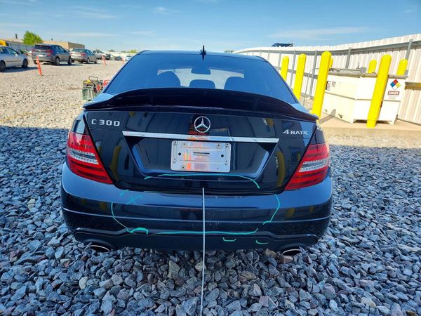 2012 MERCEDES-BENZ C
