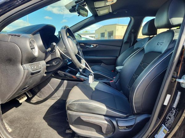 2022 KIA FORTE GT Line