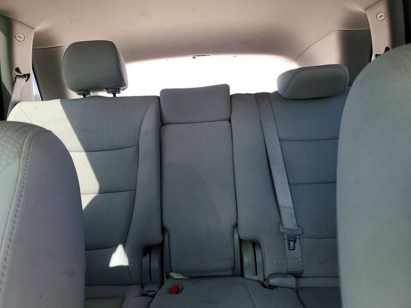2013 KIA SORENTO Base / LX