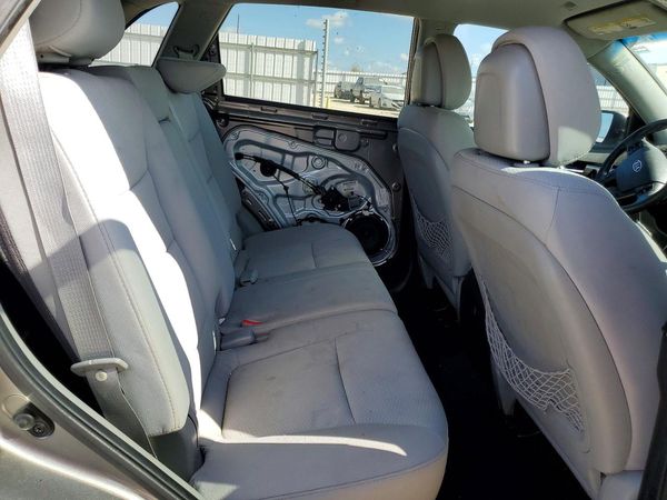 2013 KIA SORENTO Base / LX