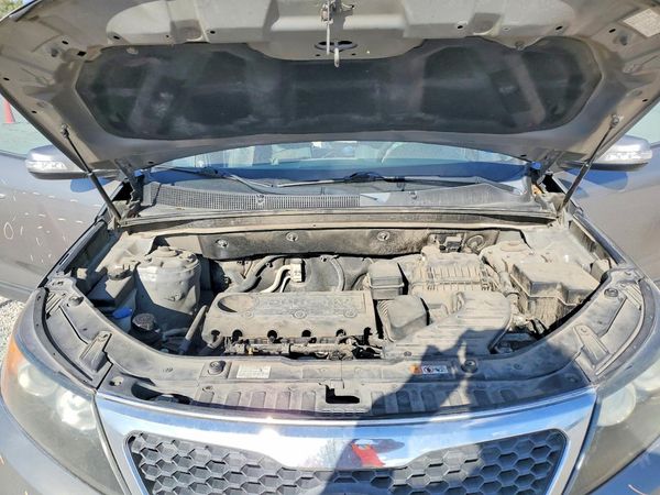 2013 KIA SORENTO Base / LX