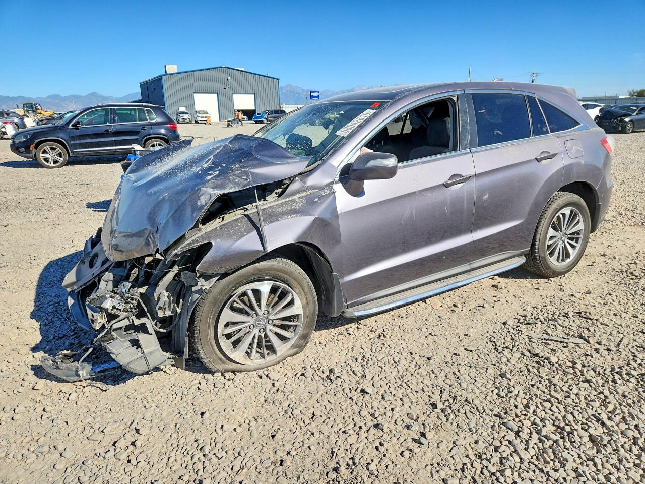 2017 ACURA RDX Advance Package — Front 3/4