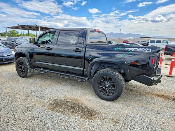 2017 TOYOTA TUNDRA SR5/TRD Pro