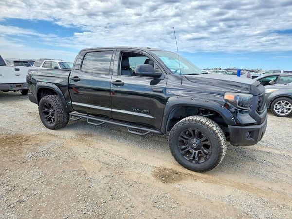 2017 TOYOTA TUNDRA SR5/TRD Pro