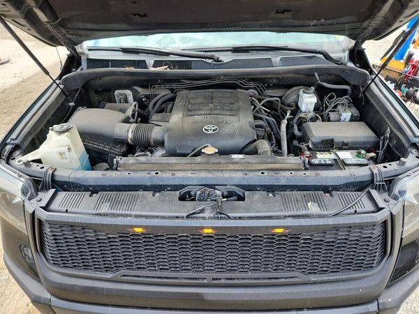 2017 TOYOTA TUNDRA SR5/TRD Pro