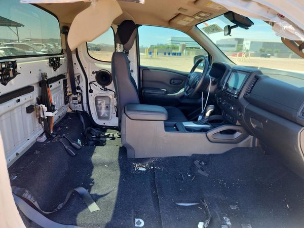 2023 NISSAN FRONTIER