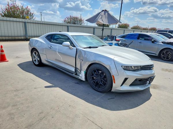 2017 CHEVROLET CAMARO 1LT