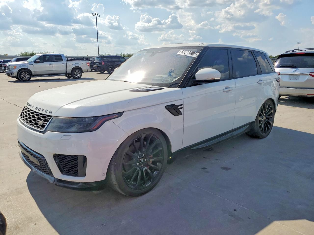 2019 LAND ROVER RANGEROVER HSE — Front 3/4