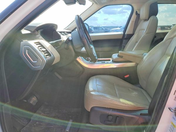 2019 LAND ROVER RANGEROVER HSE — DENT