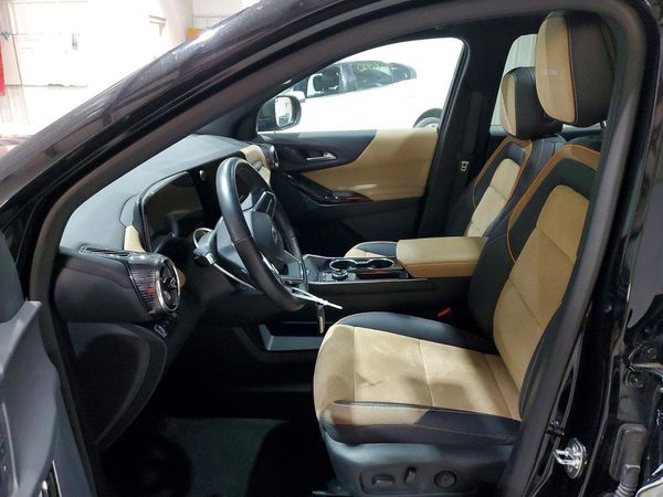 2025 CHEVROLET EQUINOX Active — DENT