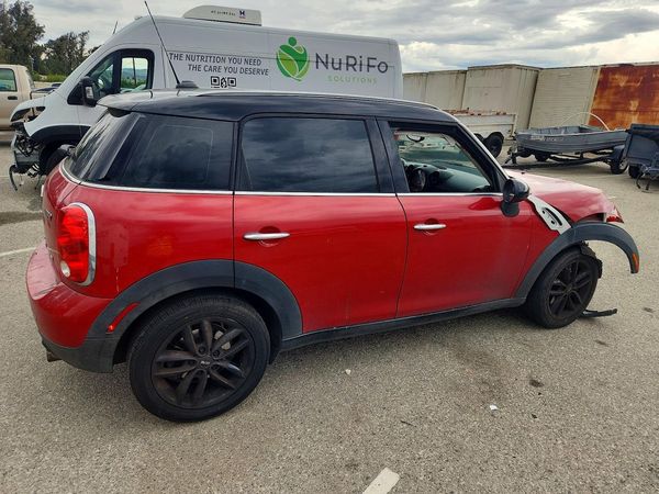 2014 MINI COOPER